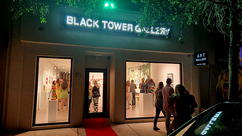 event with the participation of artist Leonardo Hidalgo