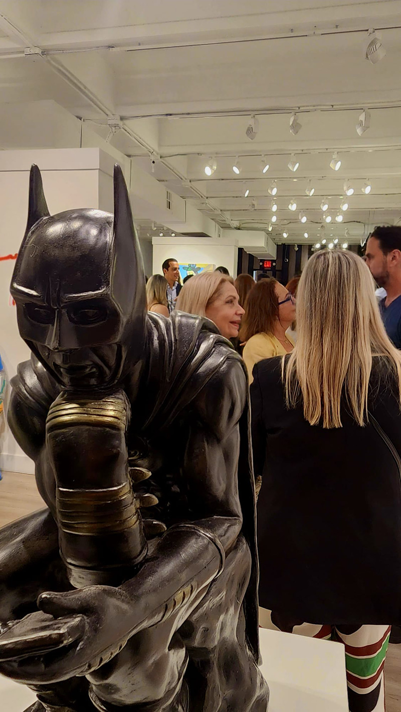 event with the participation of artist Leonardo Hidalgo