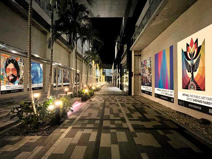 event with the participation of artist Leonardo Hidalgo