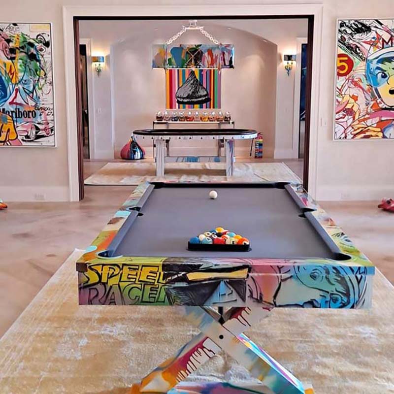 event with the participation of artist Leonardo Hidalgo